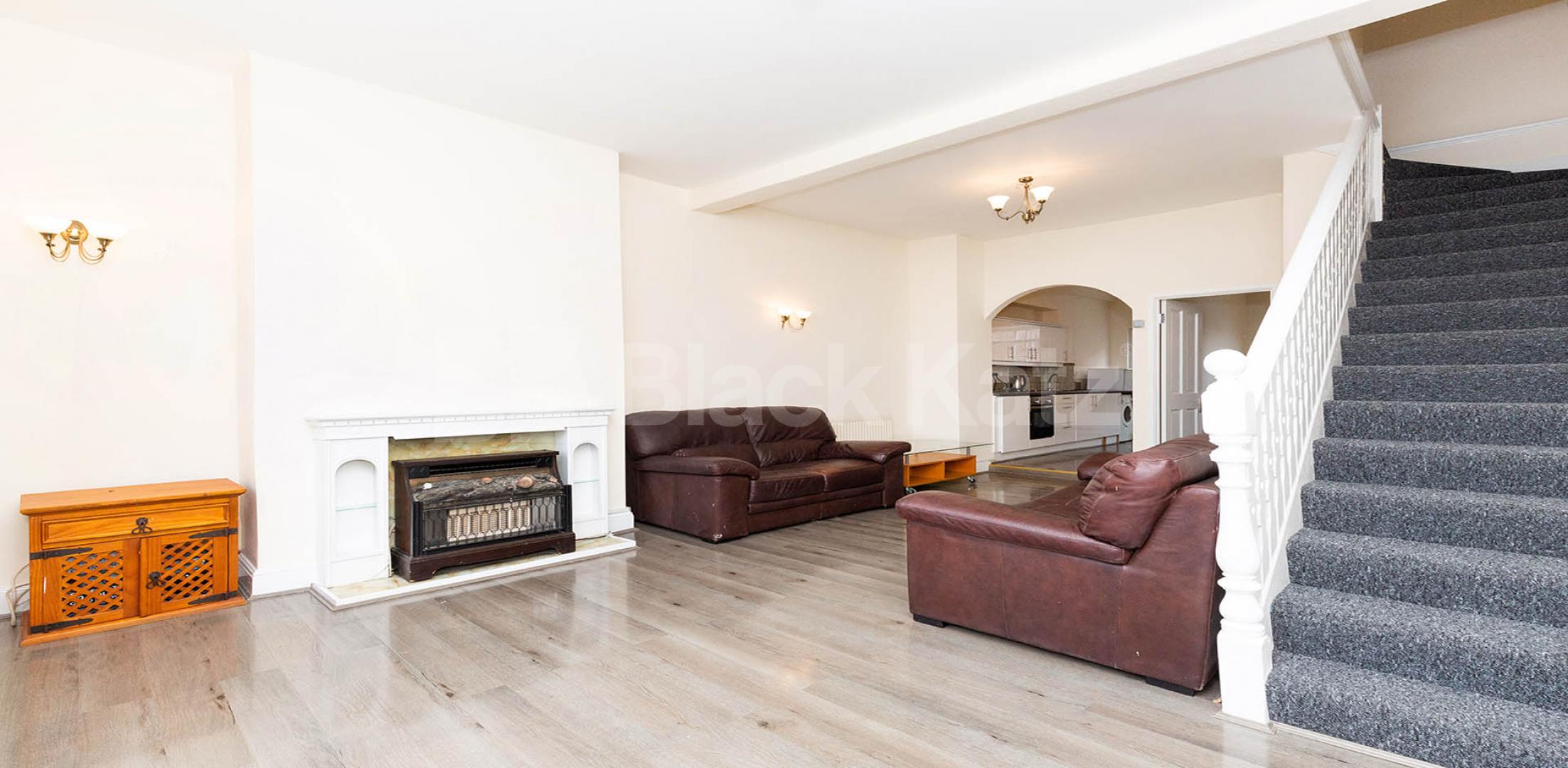 Spacious three double bedroom property in the heart of Camden Camden High Street, Camden